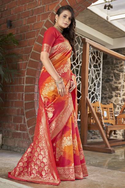 MANOHARI Woven Banarasi Jacquard Saree - Image 5