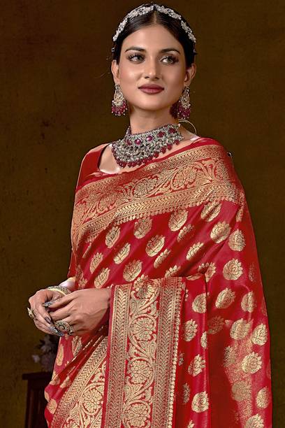 Woven Banarasi Art Silk Saree