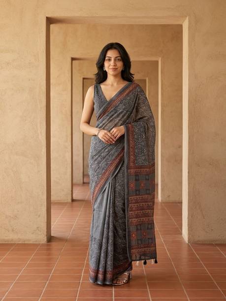Printed, Woven Jamdani Silk Blend Saree