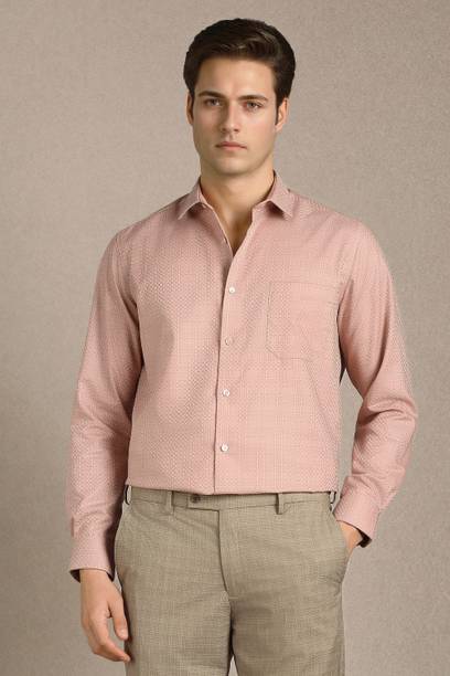 Men Comfort Fit Fit Solid Formal Shirt