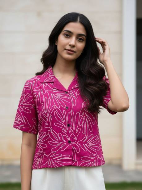 Women Relaxed Fit Fit Printed, Floral Print Spread Collar Casual Shirt