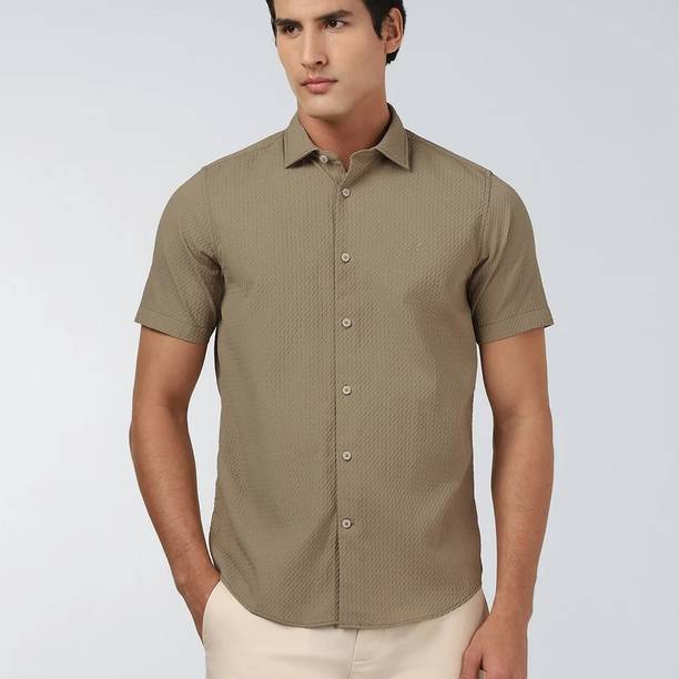 blackberrys men regular fit self design cut away collar casual shirt
