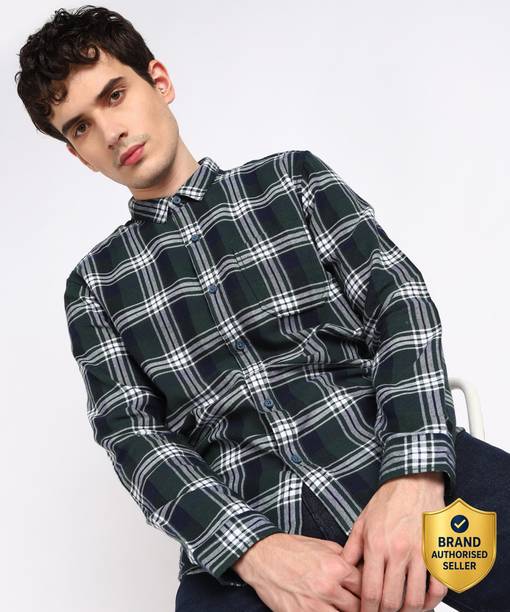Wrangler Men Checkered Casual Green Shirt