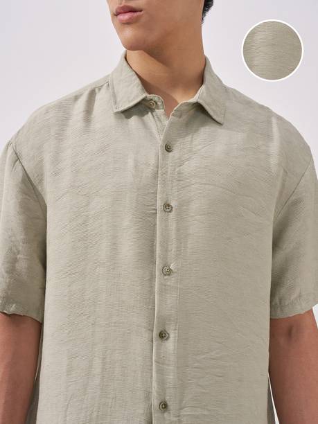 Men Relaxed Fit Fit Self Design Cut Away Collar Casual Shirt