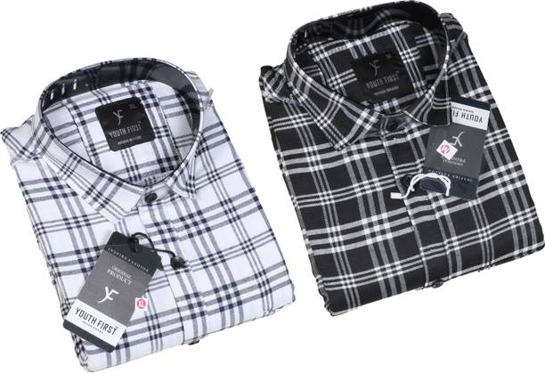 BLUE MARTIN Men Regular Fit Checkered Spread Collar Casual Shirt