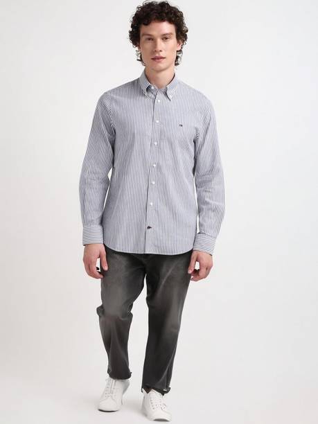 Men Regular Fit Striped Button Down Collar Casual Shirt