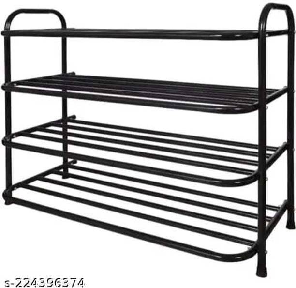 Pipasa Metal Shoe Stand