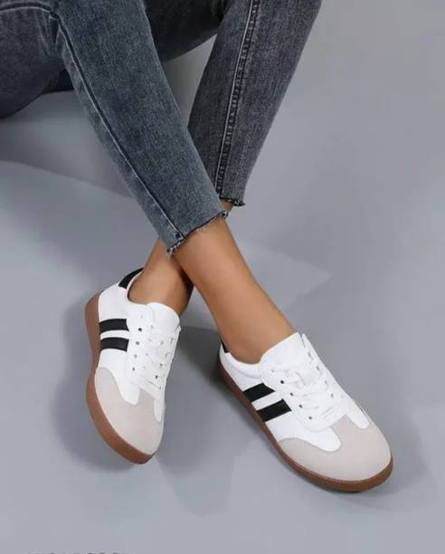 "OP TrendyWave White Black Edge Chunky Sole Fashion Sneakers for /Women" Running Shoes For Women