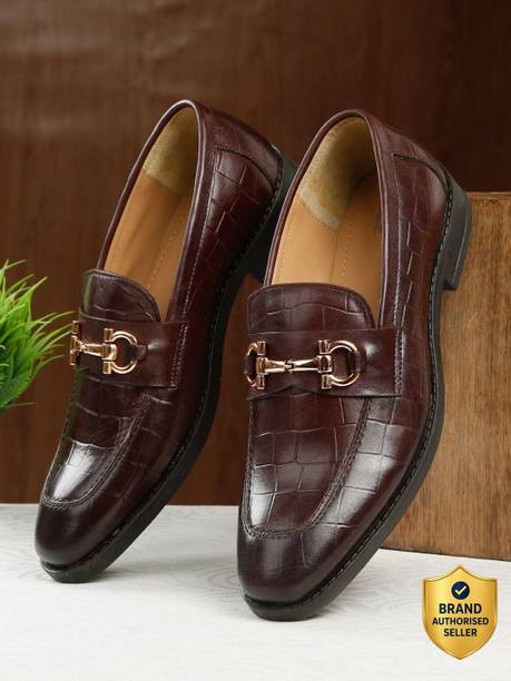Men's Brown Texture Slip-On Loafers With Buckle Loafers For Men