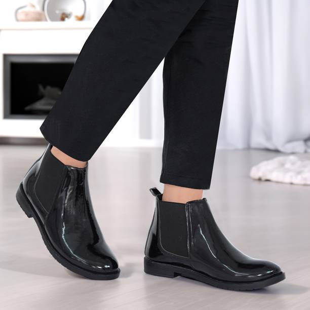 Men’s Premium Black Chelsea Boots – Glossy Finish Slip-On Ankle Boots Boots For Men