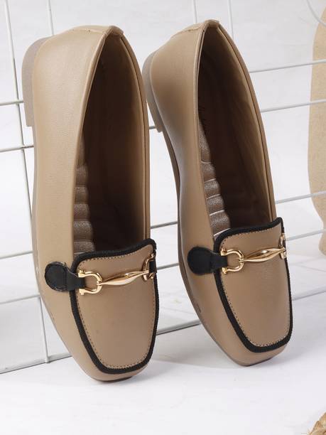 Mast & Harbour Women Bellies Sandal