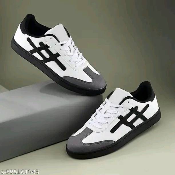 Stylish Black&White Casual Sneakers For Men
