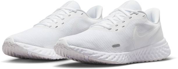 nike white shoes flipkart