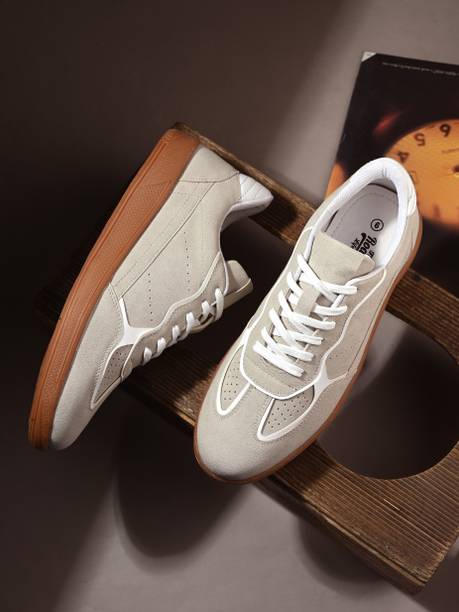 Roadster Sneakers For Men