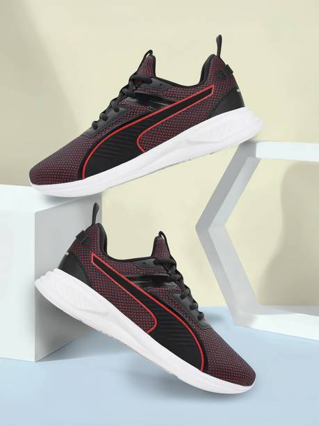PUMA Scorch Runner V2 Sneakers For Men