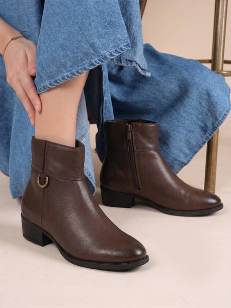 Ligjhtweight Comfortable Summer Trendy Stytlish Boots For Women
