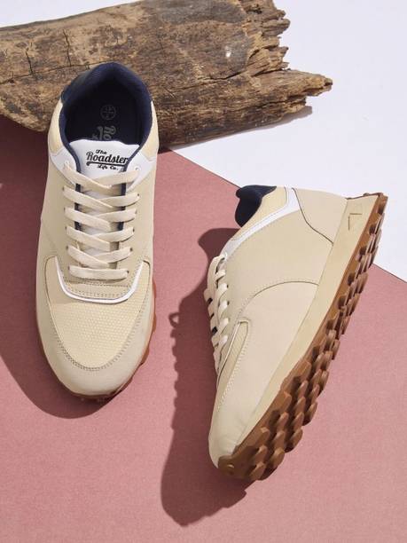 Roadster Everyday Edge Trendy Fashion Double Tone Sneakers For M...