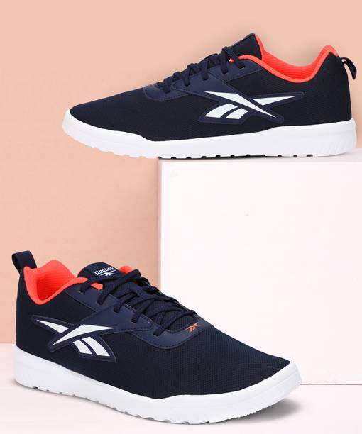 Fusion Lux 2.0 M Walking Shoes For Men