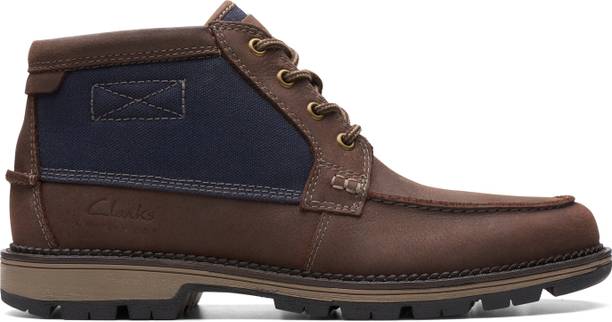 stores that sell clarks shoes