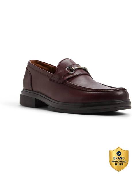 ARTUROA Casuals For Men