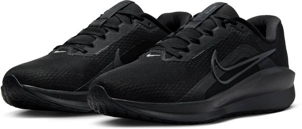 nike black shoes flipkart