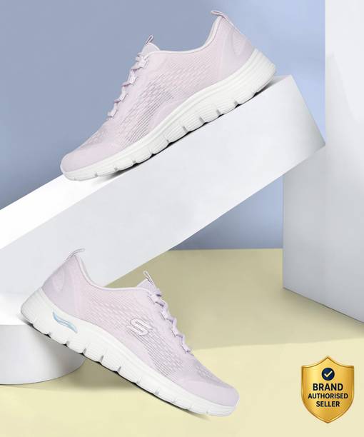 ARCH FIT VISTA - FLAUNT Casuals For Women