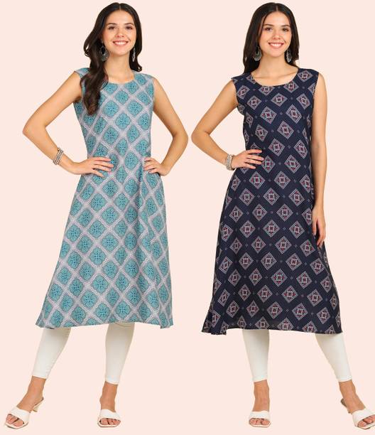 Pack of 2 Women Printed Crepe Flared Kurta