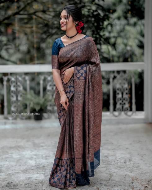 Striped Kanjivaram Pure Silk, Art Silk Saree Price in India