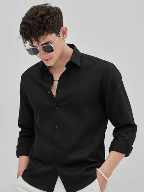 Men Regular Fit Solid Spread Collar Formal Shirt