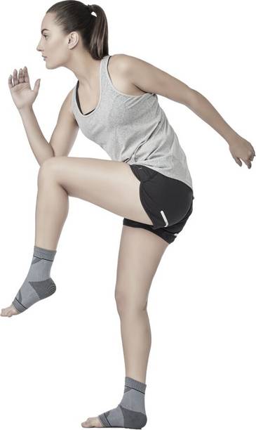 VISSCO 2D Ankle Support for Injured Ankles & Relieves Pain Ankle Support