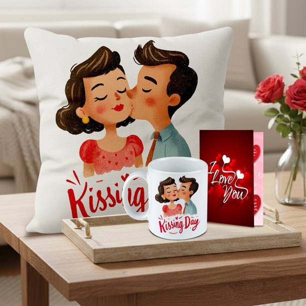 DealBoxx Greeting Card, Cushion, Mug Gift Set