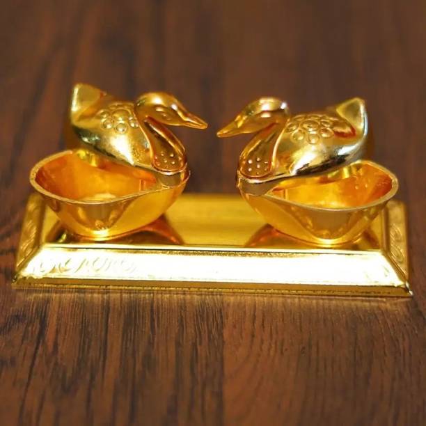 EliteTouch Roli/Kumkum/Chawal/Haldi Metal Chopda/Box for Gift and Pooja Purpose Decorative Showpiece  -  4 cm