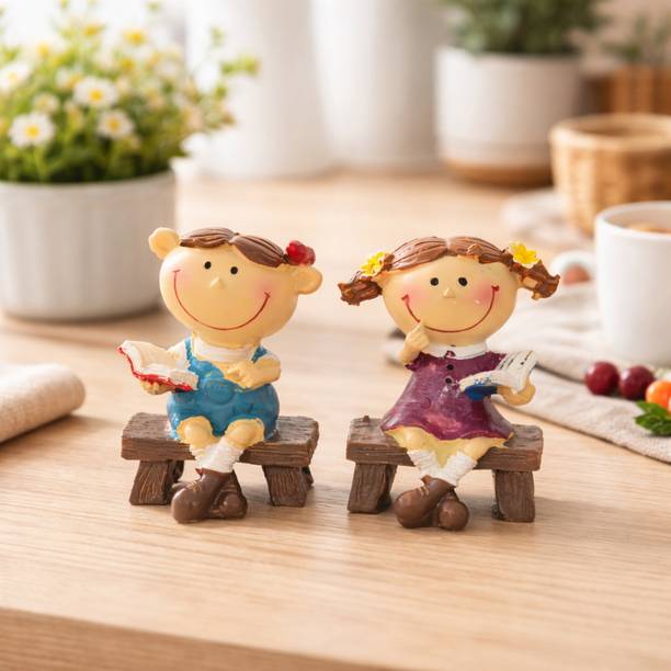 CraftVatika Couple Showpiece for Living Room | Home Decor Gift for Birthday Anniversary Decorative Showpiece  -  9 cm