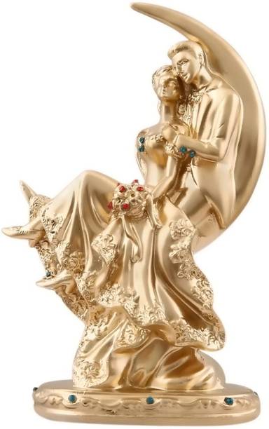 GOLDILUXE Romantic Loving Couple Showpiece for Valentines , Birthday , Wedding Gifts Decorative Showpiece - 16 cm
