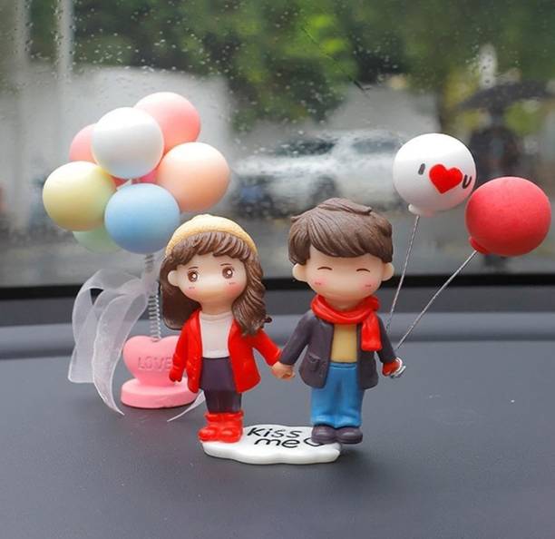 LAVITRA Car Dashboard Cute Love Couple I Love You Balloon Car Interior Showpiece winter डेकोरेटिव शोपीस  -  9 cm