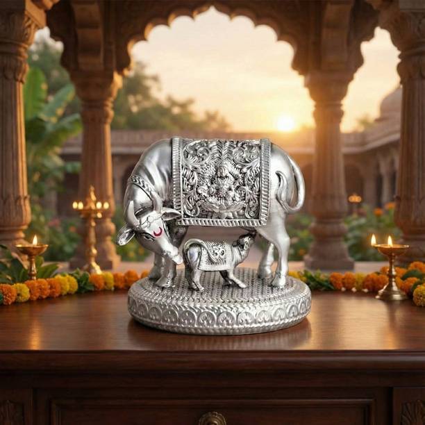 Flipkart SmartBuy 999 Silver-Plated Kamdhenu Cow Idol with Calf for Pooja, Vastu & Home Decorative Showpiece  -  6.5 cm