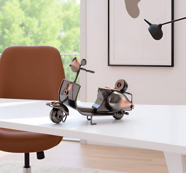 Spiaty Metal Scooter Figurine Decorative Showpiece  -  7.5 cm