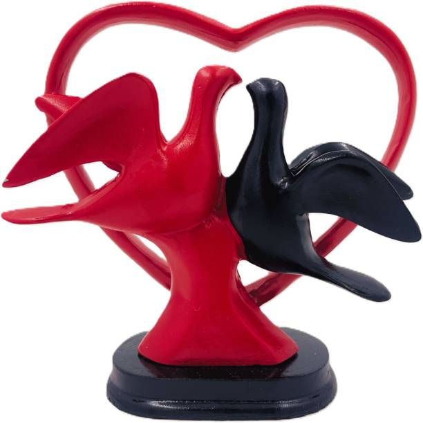 FernHaus Valentine Gift for Girlfriend Boyfriend, Showpiece for Home Décor Decorative Showpiece  -  12.7 cm