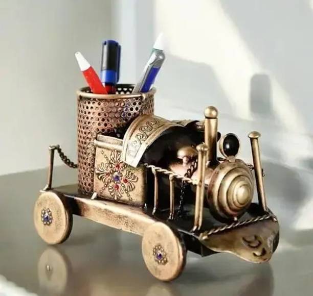 KRAPHY Metal Vintage Train Pen Stand | Antique Engine Desk Organizer & Table Décor Decorative Showpiece  -  12 cm