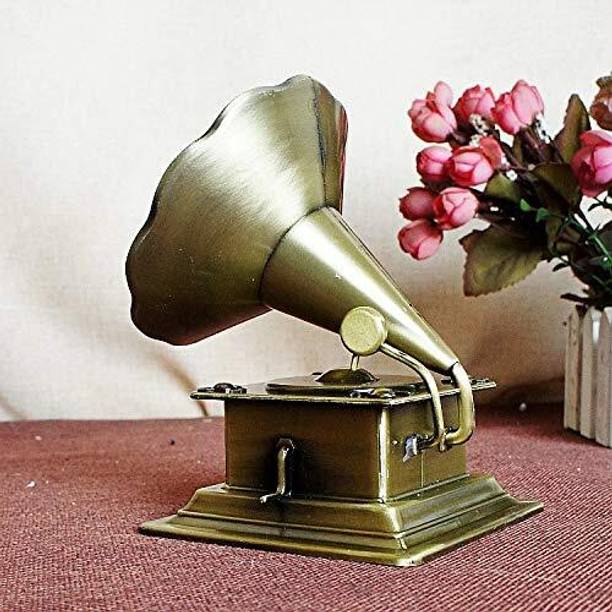 Lilone Decorative Showpiece  -  16 cm