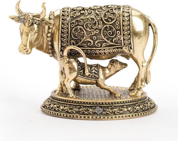 IndianArtVilla Golden Brass Kamdhenu Cow with Calf 1.5 Inch For Spritiual & Pooja Decorative Showpiece  -  4.57 cm