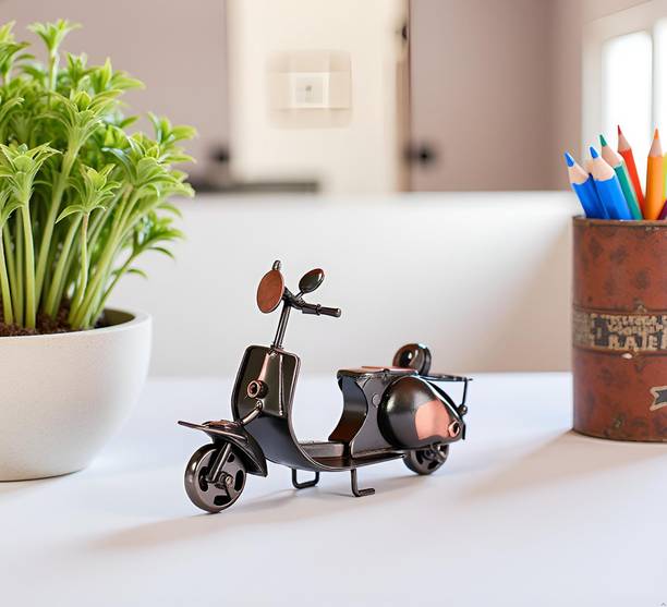 Flenzy Metal Scooter Figurine Decorative Showpiece  -  7.5 cm