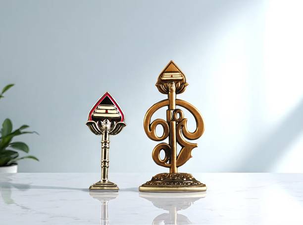 Wodec GOD MURUGAR GOLDEN METAL VEL IDOL FOR CAR DASHBOARD,POOJA ETC..-RELIGIOUS IDOL Decorative Showpiece  -  7.5 cm