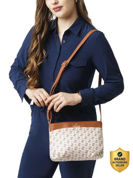 White Women Sling Bag Mono LL Daisy 3C Sling Bag