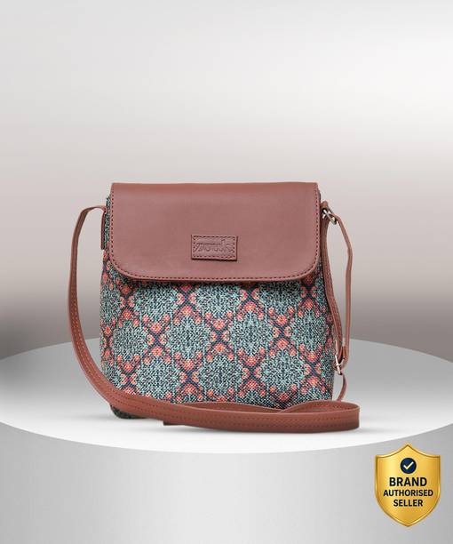 Green Women Sling Bag Kolkata Flap Sling Bag
