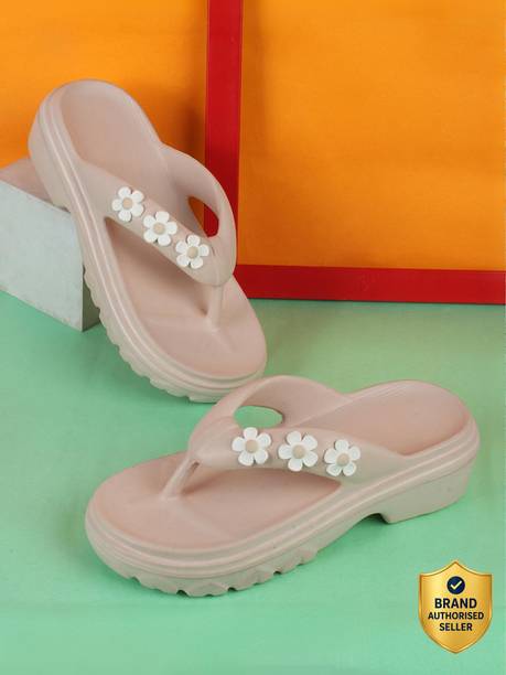 Roadster Women Flip Flops