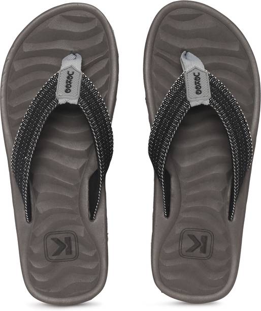 paragon rubber chappal