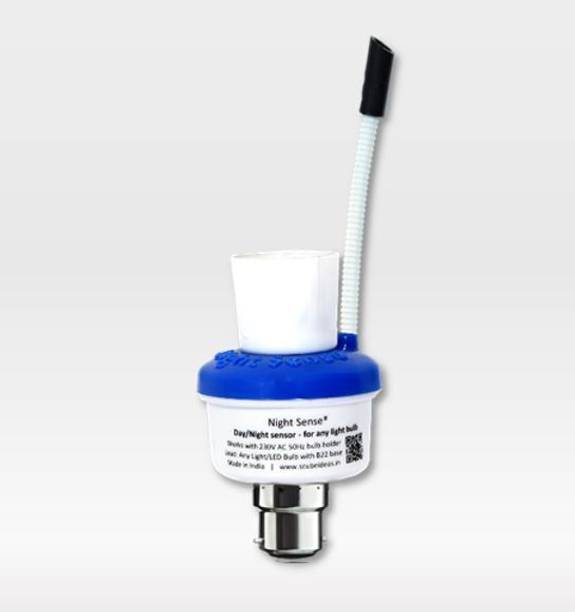 Night Sense Automatic Day Night Smart Sensor holder for LED Light Bulb with Flexible Sensor Smart Sensor Light
