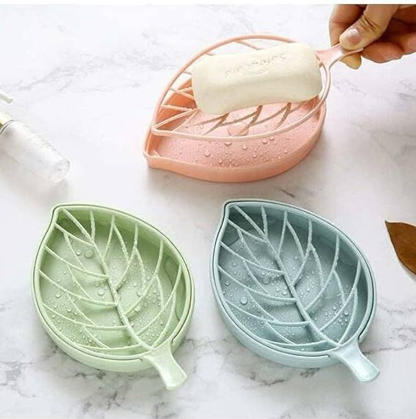 WebDealz Pack of 2Leaf Shape Self Draining Bar Soap Holder x2.20