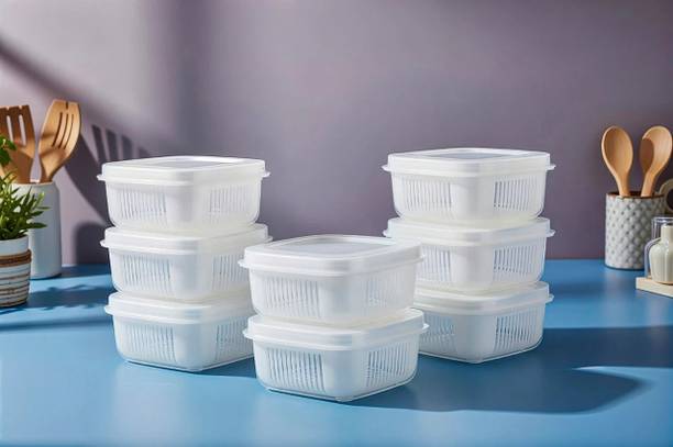 rcomena Plastic Fridge Container  - 450 g